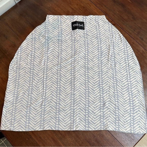 Milk Snob Soho Blue and White Nursing Cover - Picture 2 of 6